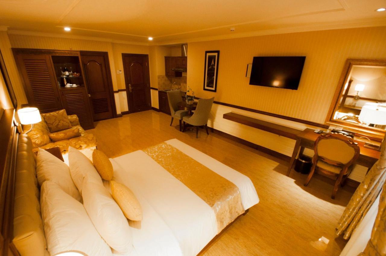 Central Hotel & Residences Swimming Pool Ho Chi Minh City Exterior photo