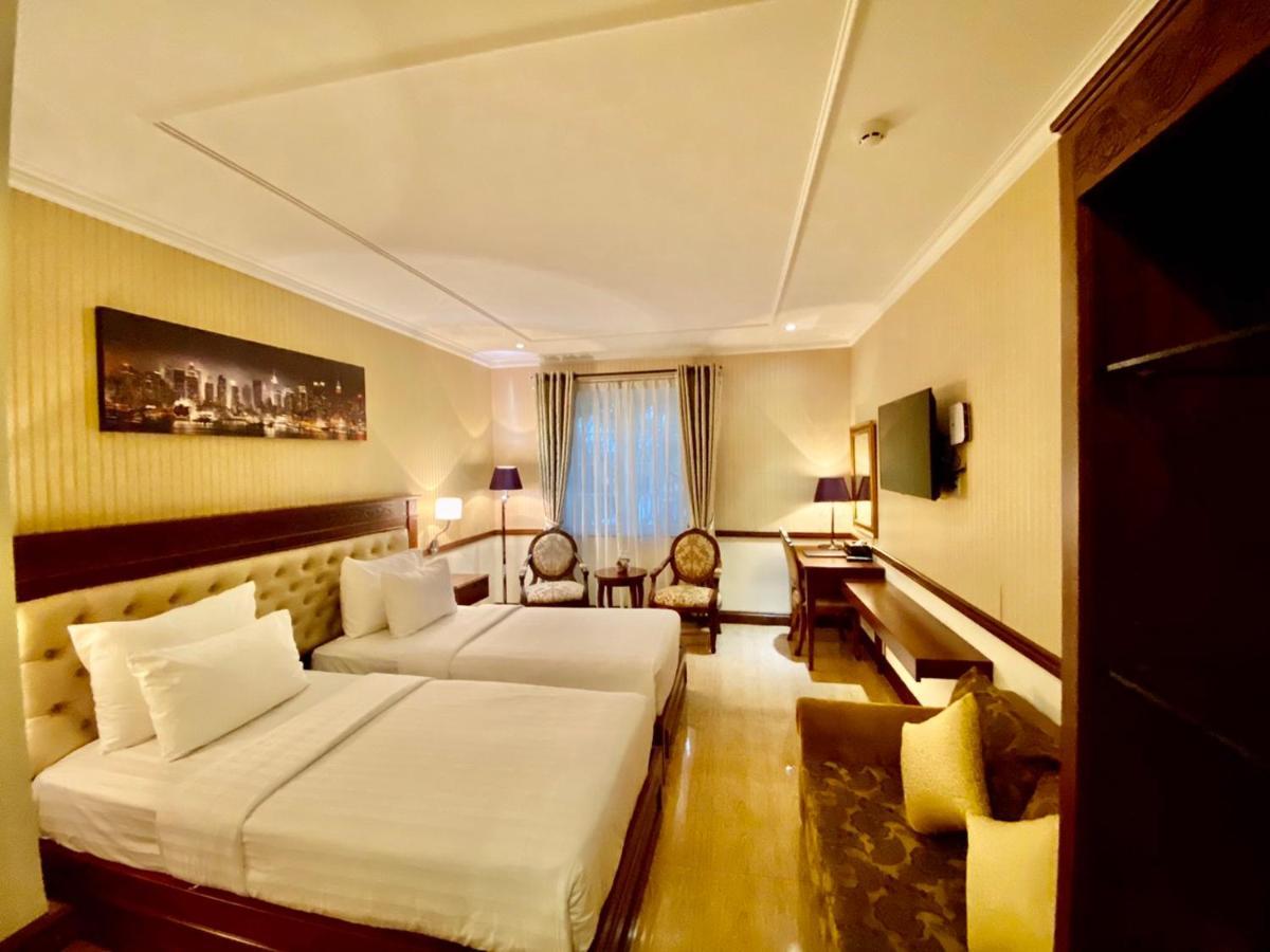 Central Hotel & Residences Swimming Pool Ho Chi Minh City Exterior photo